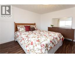 227 HAZELGLEN Drive - 24