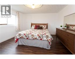 227 HAZELGLEN Drive - 25