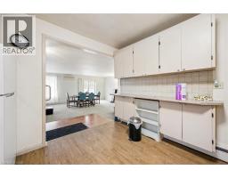 605 WATERLOO Street S - 11