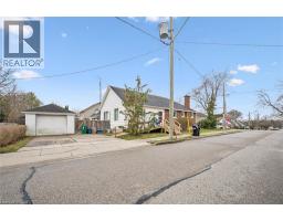 605 WATERLOO Street S - 3