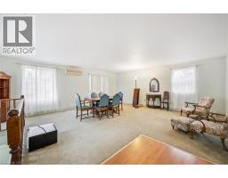 605 WATERLOO Street S - 6