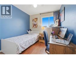 711 HILLVIEW Road - 14