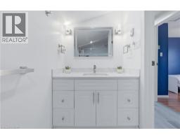 711 HILLVIEW Road - 15