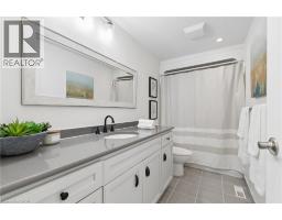 24 BRIAR KNOLL Place - 21