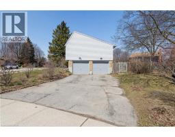 24 BRIAR KNOLL Place - 43