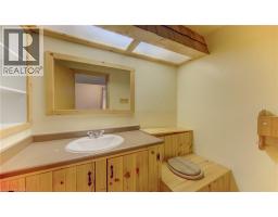 190 SILVERCREST Drive - 40