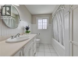 33 CARLYLE Place - 16