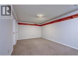 33 CARLYLE Place - 17