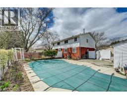 33 CARLYLE Place - 24