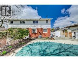 33 CARLYLE Place - 25