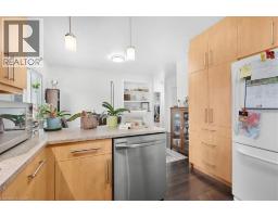 26 WILTSHIRE Drive - 13