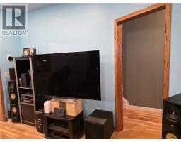 182 MARLBOROUGH Street - 9