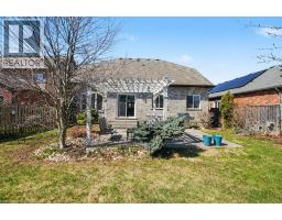 36 FREURE Drive - 44