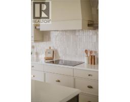 24 DAVID Street - 17