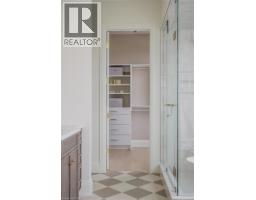 24 DAVID Street - 32