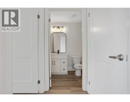 60 CHARLES Street W UnitNo. 1904 - 21