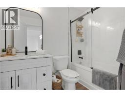 60 CHARLES Street W UnitNo. 1904 - 22