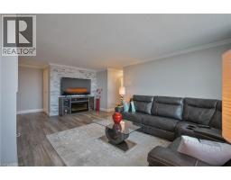 35 GREEN VALLEY Drive UnitNo. 1612 - 14