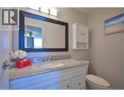 35 GREEN VALLEY Drive UnitNo. 1612 - 17