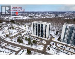 35 GREEN VALLEY Drive UnitNo. 1612 - 34