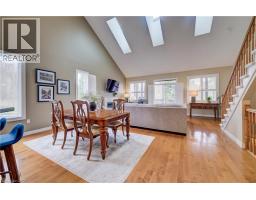 560 SPRINGWATER Drive - 11