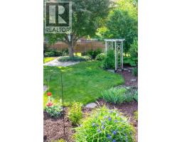 85 BURLINGTON Drive - 36