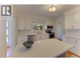 182 RIPPLEWOOD Crescent - 12