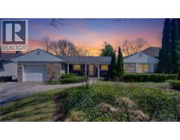 182 RIPPLEWOOD Crescent - 2