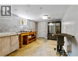 6 EQUESTRIAN Court - 24