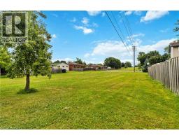 6 EQUESTRIAN Court - 30