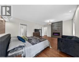 25 MACVILLE Avenue - 22