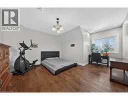 25 MACVILLE Avenue - 30