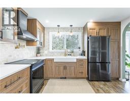 23 DOVER Street - 10