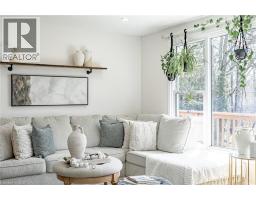 23 DOVER Street - 16