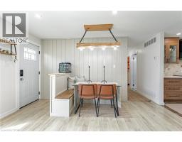 23 DOVER Street - 19