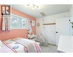 23 DOVER Street - 22