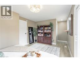 23 DOVER Street - 26