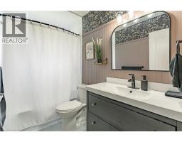 23 DOVER Street - 28