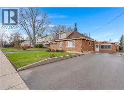 83 DUNSDON Street - 2