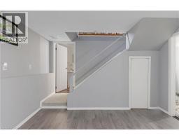 83 DUNSDON Street - 31