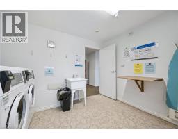 64 BENTON Street UnitNo. 1406 - 25