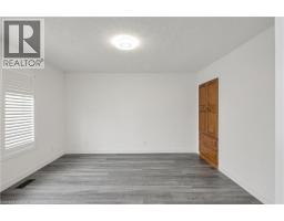 579 PARADISE Crescent - 16