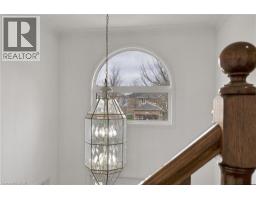 579 PARADISE Crescent - 20