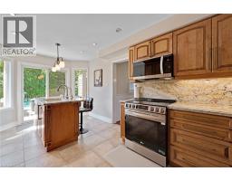 477 BURNETT Avenue - 12