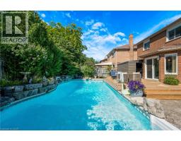 477 BURNETT Avenue - 36