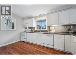 223 CONNAUGHT Street - 19