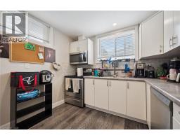 223 CONNAUGHT Street - 44