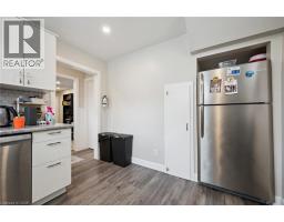 223 CONNAUGHT Street - 46