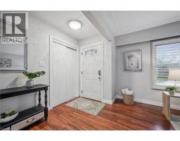 223 CONNAUGHT Street - 6