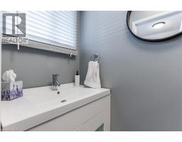 125 SEKURA Crescent UnitNo. 19 - 15